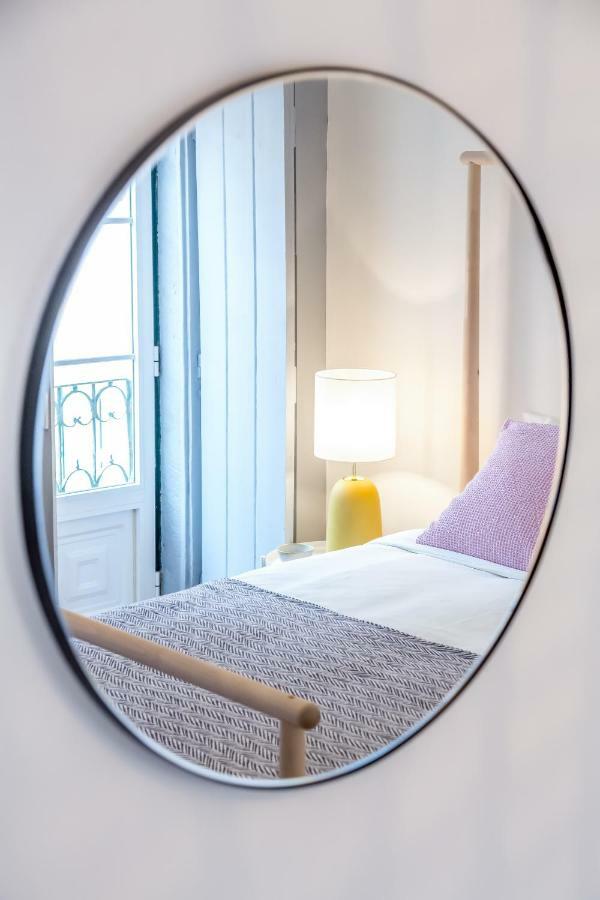 Alfama, Bright And Spacious With Private Terrace, By Timecooler Лиссабон Экстерьер фото
